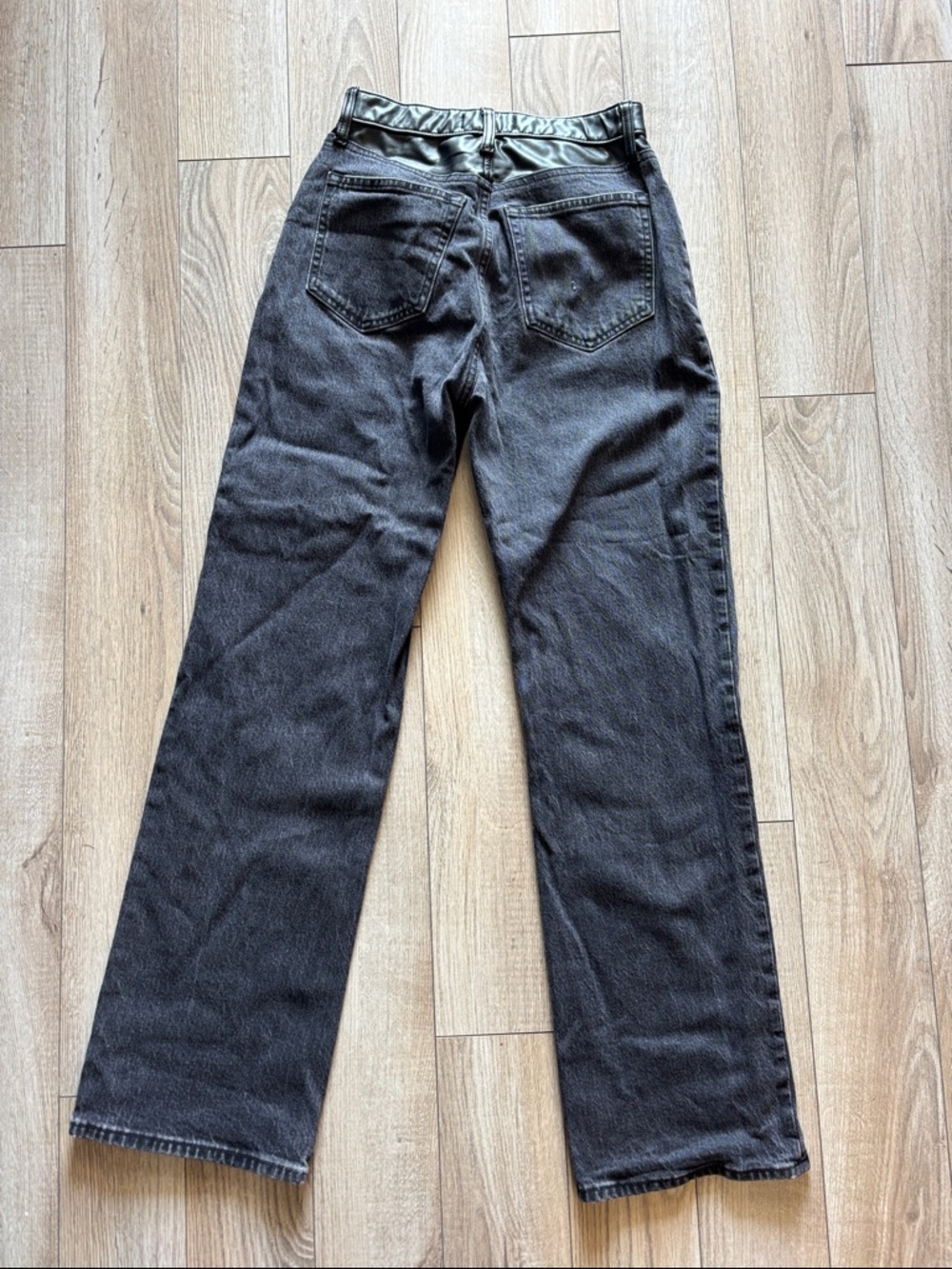 Abercrombie and Fitch leather accent Black High-Rise Straight Leg Jeans - Picture 4 of 6